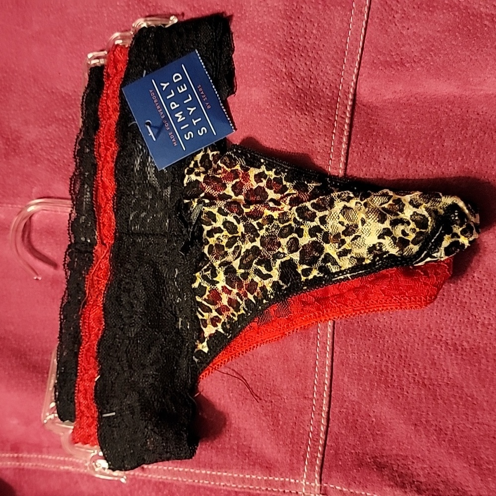 3 Pack Simply Styled Small Lace Thong Panties Leopard Red Black New